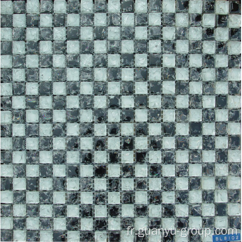 Carrelage en mosaïque en verre blanc et noir